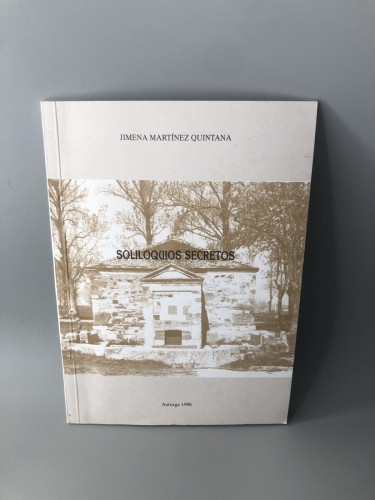 Portada del libro de Soliloquios secretos Martínez Quintana. Jimena (Dedicado por la autora)
