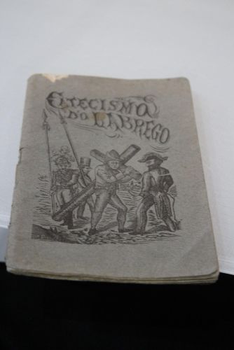 Portada del libro de Catecismo d'o lagrego. Catecismo d'a Doutrina Labrega.