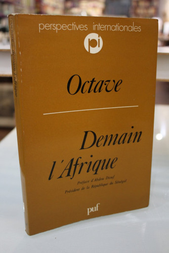 Portada del libro de Demain l'Afrique. De la prospective à la planification