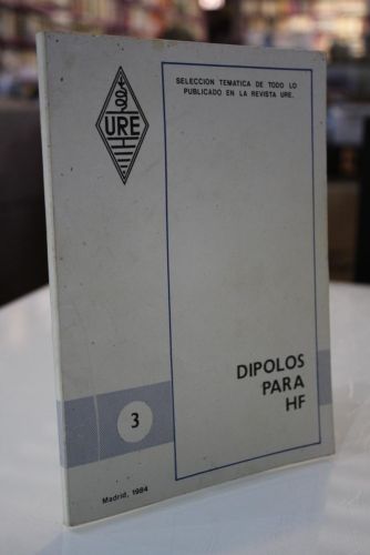 Portada del libro de Dipolos para HF. Antenas 3. Revista URE.