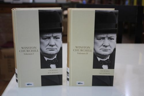 Portada del libro de Winston Churchill. 2 Volúmenes.