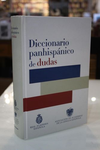 Portada del libro de Diccionario panhispánico de dudas