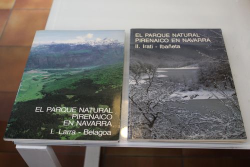 Portada del libro de El parque natural pirenaico en Navarra I. Larra-Belagoa. II. Irati-Ibañeta.- Dos tomos