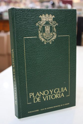 Portada del libro de Plano y guía de Vitoria.
