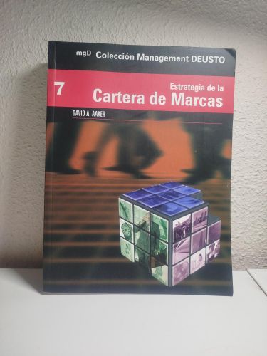 Portada del libro de Estrategia dela Cartera de Marcas