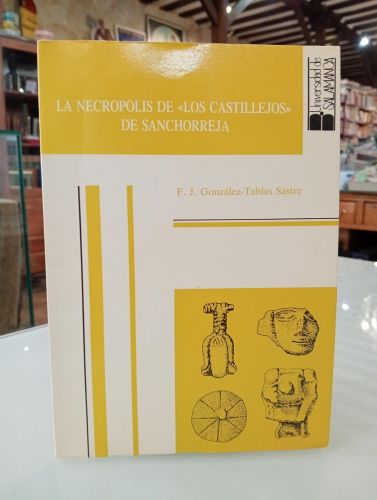 Portada del libro de La necrópolis de 