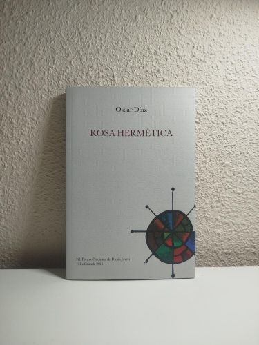 Portada del libro de Rosa hermética