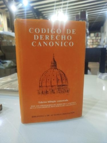 Portada del libro de Código de Derecho Canónico