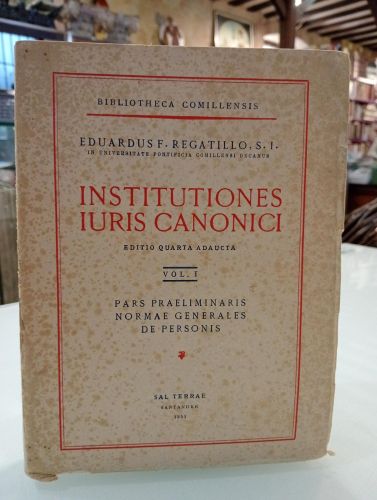 Portada del libro de Instituciones iuris canonici. Tomo I