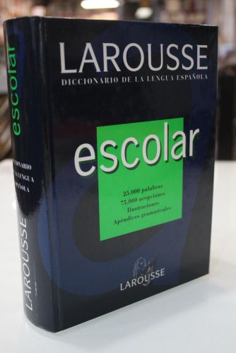 Portada del libro de Diccionario de la Lengua Española.- Larousse Escolar