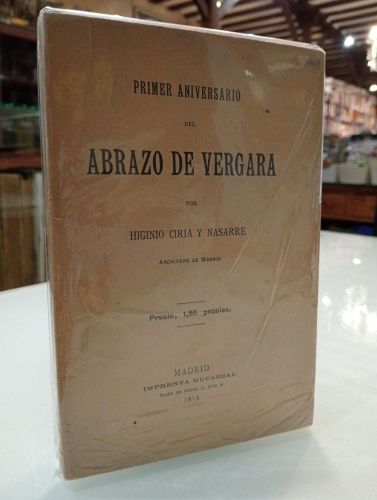 Portada del libro de Primer Aniversario del Abrazo de Vergara