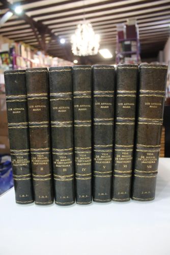 Portada del libro de Vida ejemplar y heroica de Miguel de Cervantes Saavedra.- 7 tomos.