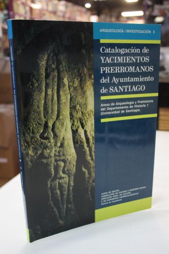 Portada del libro de Catalogación de yacimientos prerromanos del Ayuntamiento de Santiago