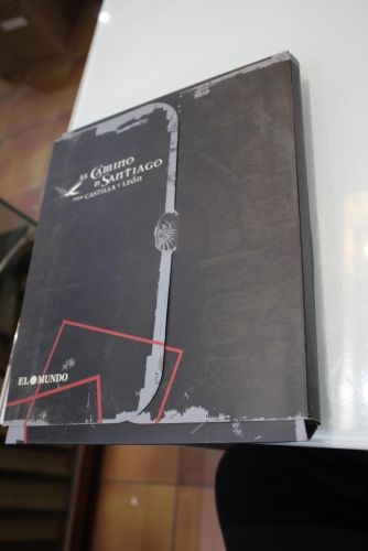 Portada del libro de El Camino de Santiago por Castilla y León.- El Mundo.