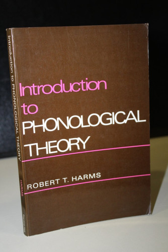 Portada del libro de Introduction to phonological theory