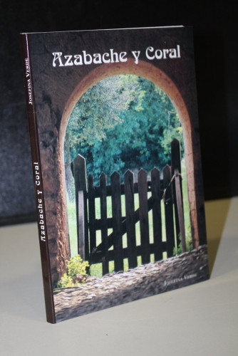 Portada del libro de Azabache y Coral