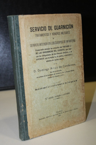 Portada del libro de Servicio de Guarnición. Tratamientos y honores militares y servicio interior en los cuerpos de infantería