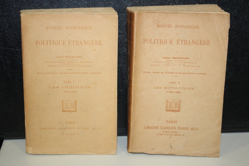 Portada del libro de Manuel Historique de Politique Étrangère