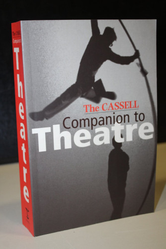Portada del libro de The Cassell Companion to Theatre.