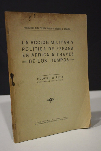 Portada del libro de La acción militar y política de España en África a través de los tiempos