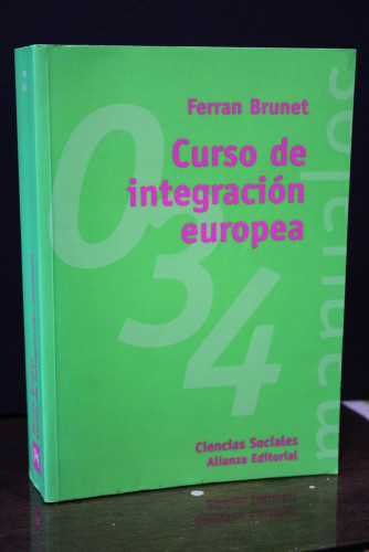 Portada del libro de Curso de integración europea