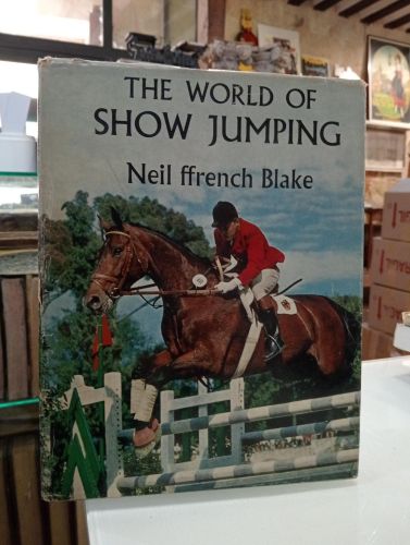 Portada del libro de The world of show jumping