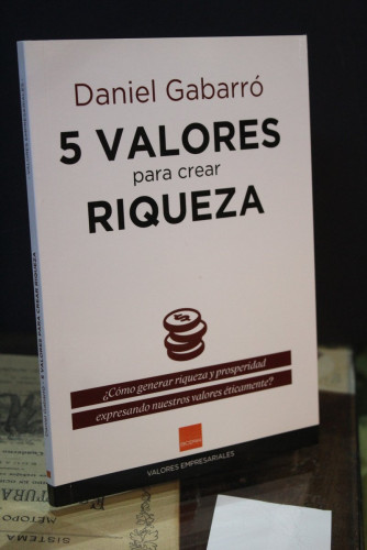 Portada del libro de 5 valores para crear riqueza
