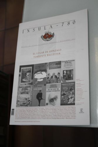 Portada del libro de Ínsula, 780. El lugar de Gonzalo Torrente Ballester. Diciembre 2011.