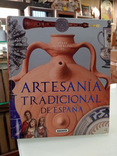 Portada del libro de Artesanía tradicional de España
