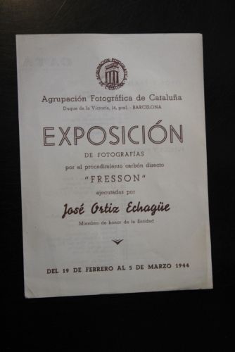 Portada del libro de Catálogo. Exposición de fotografías por el procedimiento carbón directo 