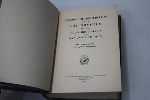 Portada del libro de Camino de Perfección para los novicios de la Orden Hospitalaria de San Juan de Dios.