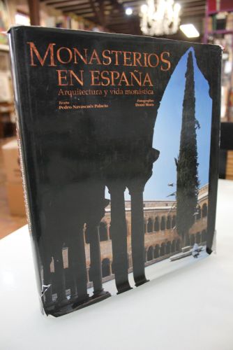 Portada del libro de Monasterios en España. Arquitectura y vida monástica.