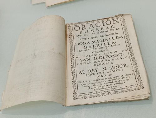 Portada del libro de Oración fúnebre que en las honras de la reyna nuestra señora doña maria luisa gabriela ... celebró el...