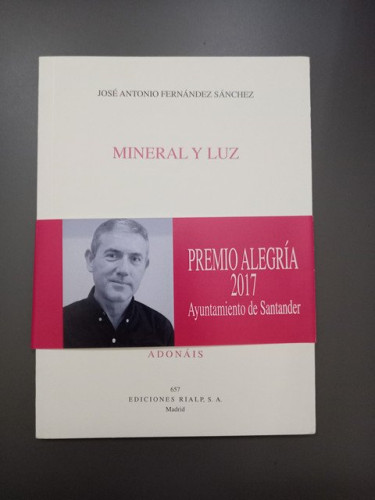 Portada del libro de Mineral y luz. Adonáis 657