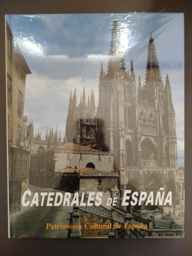 Portada del libro de Catedrales de España